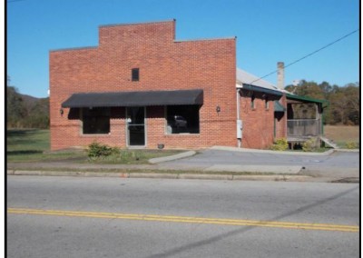 Real Estate Auction: Six Mile SC: Property 1: 108 N Main St --- Interstate Auction Co